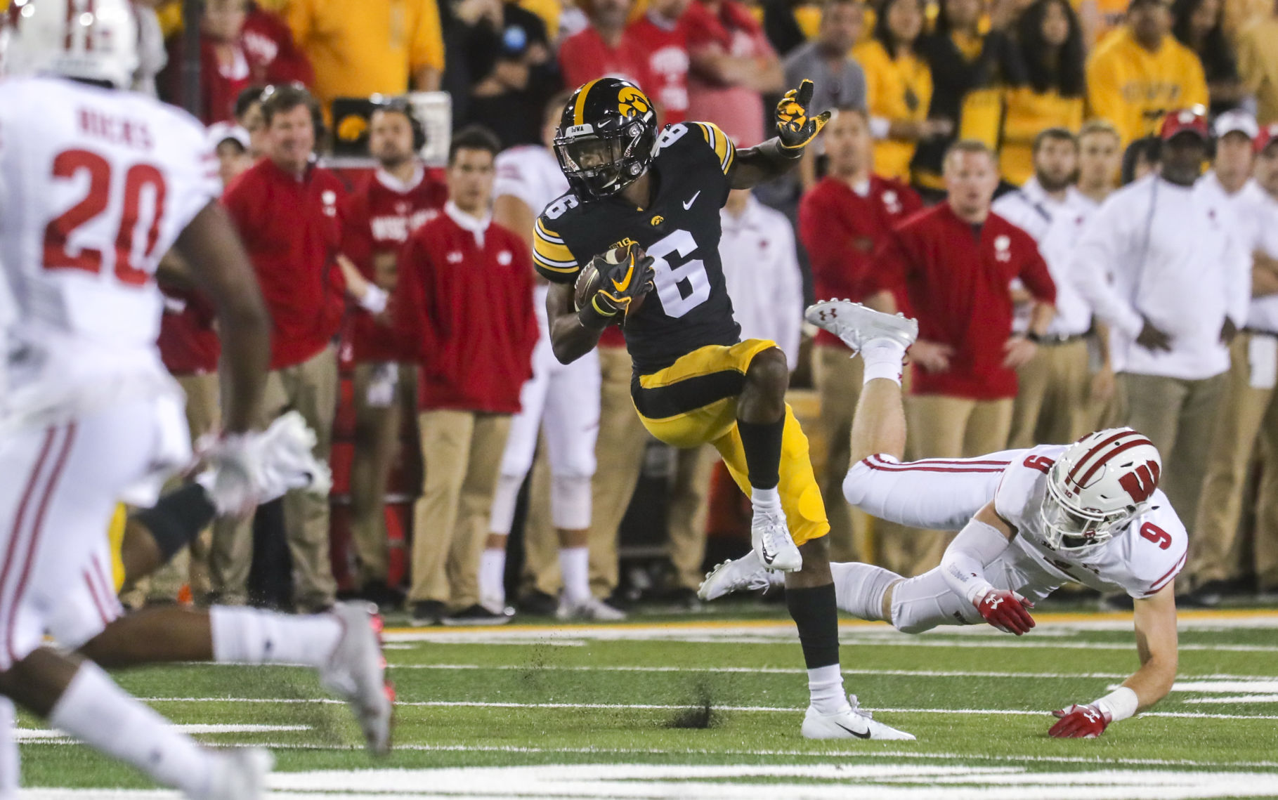 092218-Iowa-Football-020